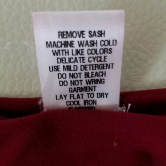 NWT! Red Blouse Top w/ Matching Sash - Picture 9 of 9